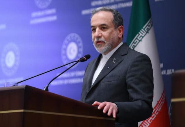 عراقجي: طهران لم ترد على المقترحات الأمريكية وتتمسك بوقف شامل للحرب